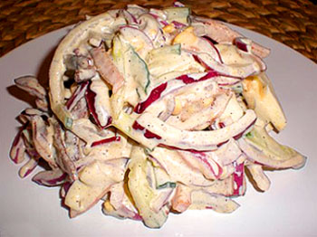 салат из курицы с грибами